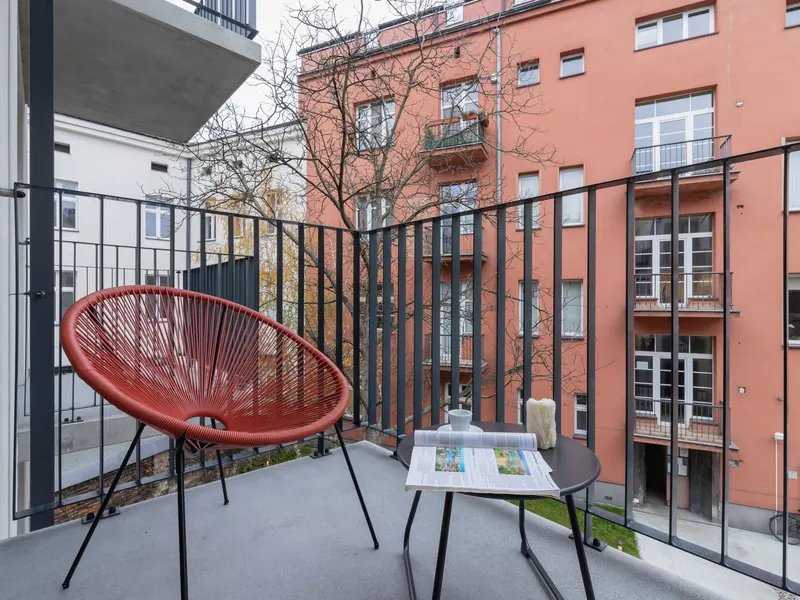 Eleganckie Studio z Balkonem | 1,5 km do Rynku Głównego – zdjęcie 2