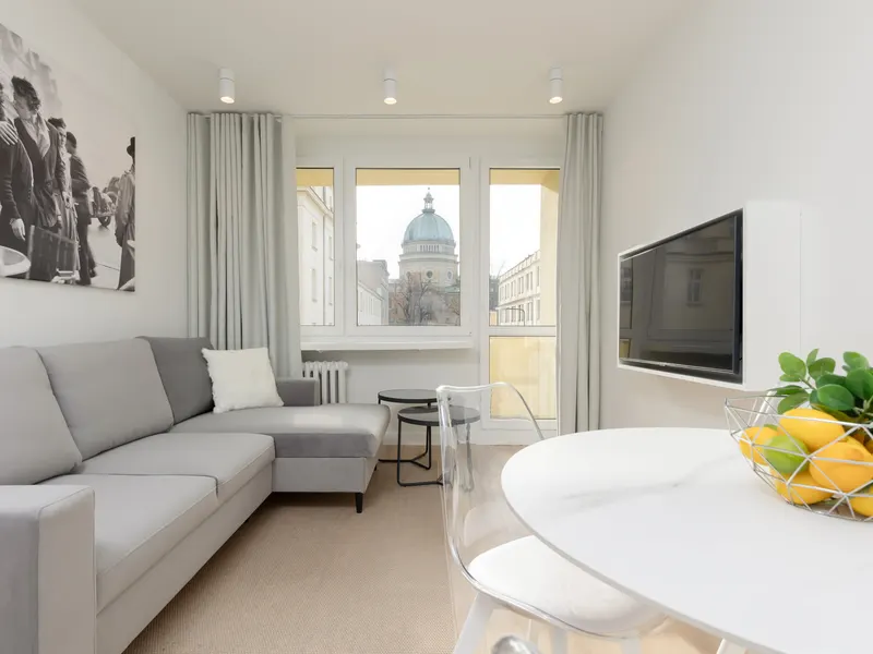 Spacious Apartment | Center | Workspace | Balcony – photo 1