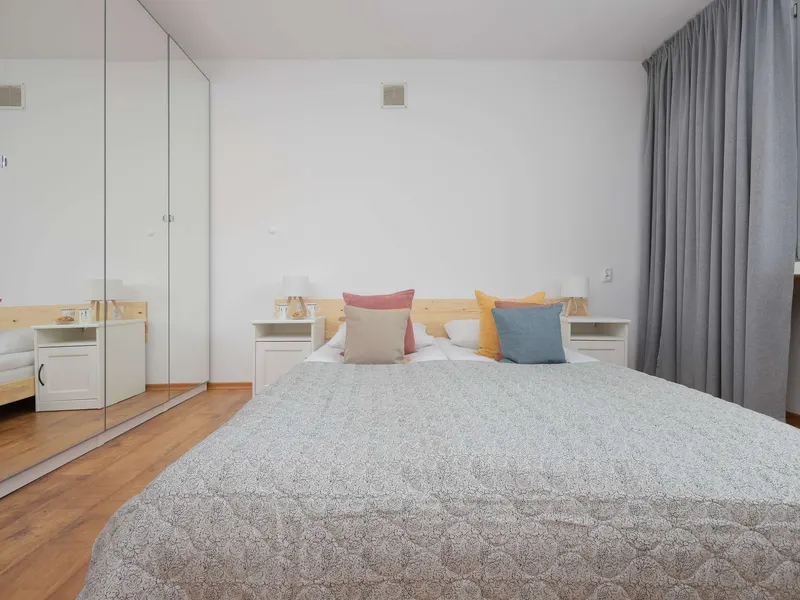 Funkcjonalne Studio w Centrum | Klimatyzacja | Blisko Metra – zdjęcie 2