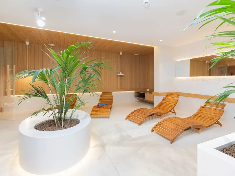 Komfortable Wohnung mit Balkon | Sauna und 240 m zum Strand – Foto 3
