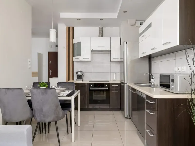 Stylish Apartment with Balcony | Parking | Air Conditioning – photo 5