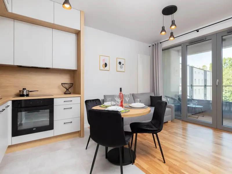 Modern Apartment | Balcony and 850 m to the Beach – photo 5