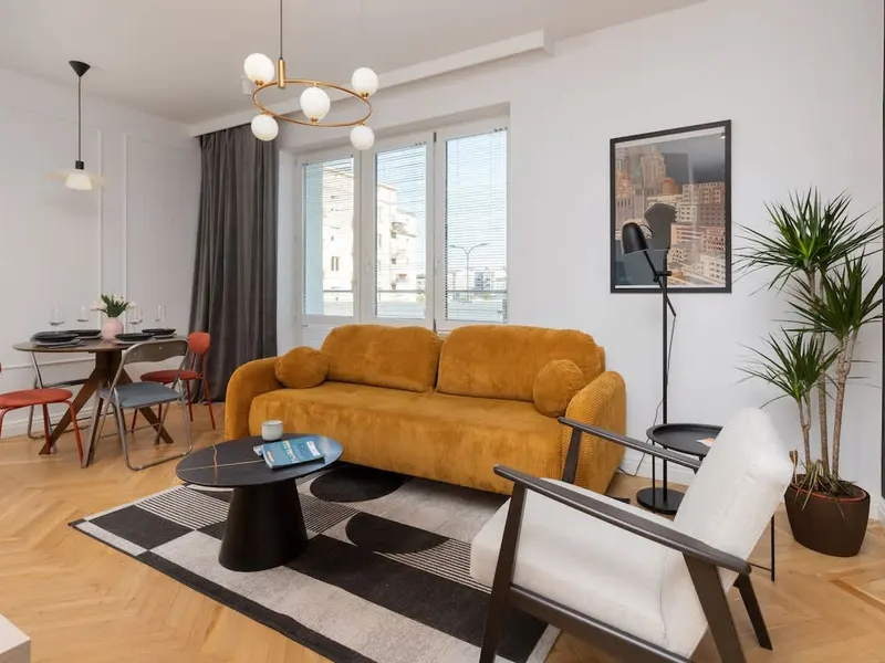 Stilvolle Wohnung im Zentrum | 800 m zum Strand, Balkon – Foto 1