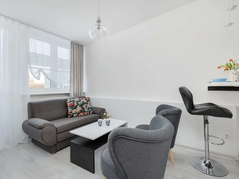 Jasny Apartament | Klimatyzacja i Parking w Centrum – zdjęcie 2