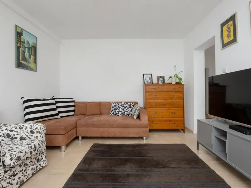Przestronny Apartament dla 6 osób | 2 Sypialnie | Balkon – zdjęcie 1