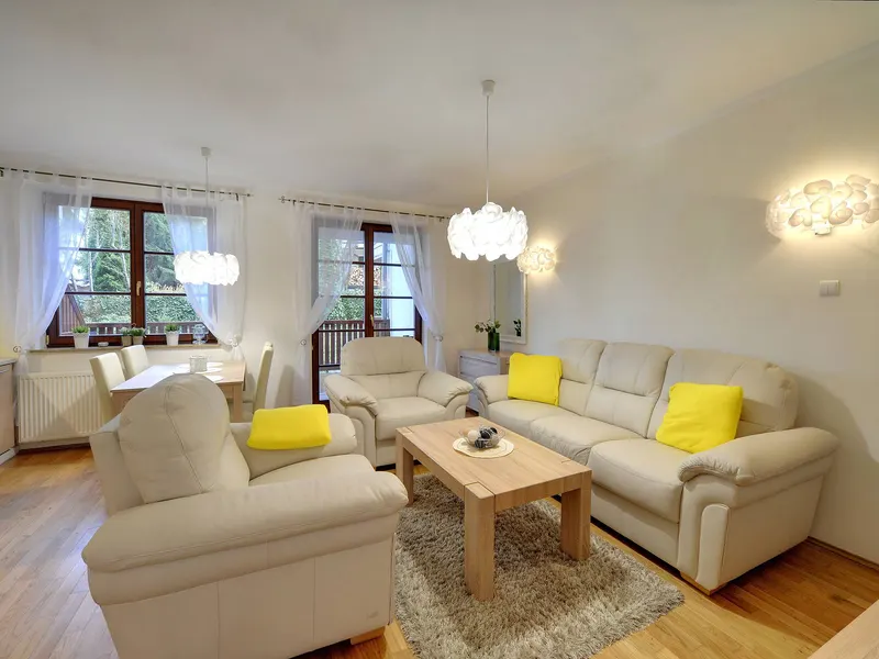 Jasny Apartament w Karpaczu | Balkon | Parking | Smart TV – zdjęcie 1