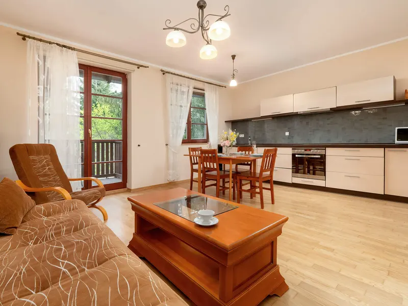 Spacious Apartment | Two Bedrooms, Balcony and Parking – photo 1
