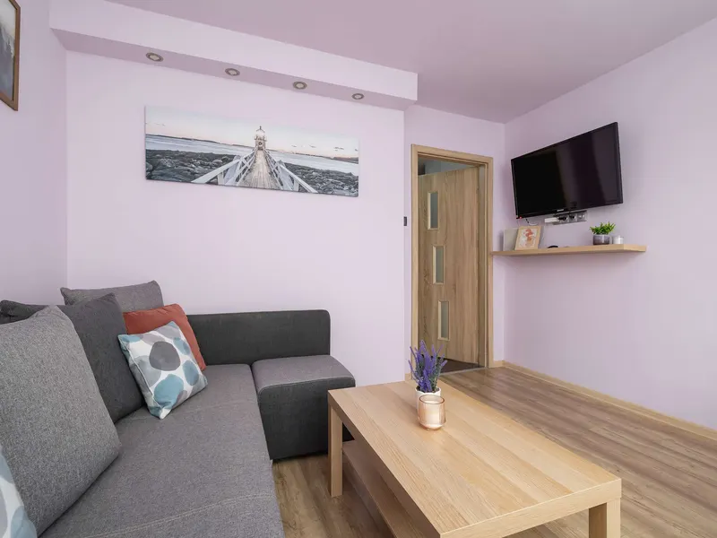 Przytulny Apartament | Miejsce do Pracy | Spokojna Okolica – zdjęcie 3