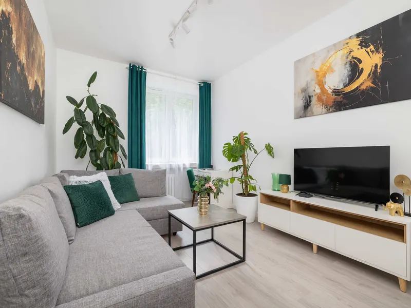 Komfortowy Apartament z 2 Sypialniami | Praca Zdalna – zdjęcie 1