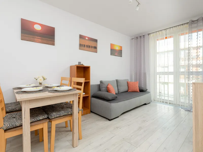 Komfortowy Apartament w Kołobrzegu | Balkon | Blisko Plaży – zdjęcie 1