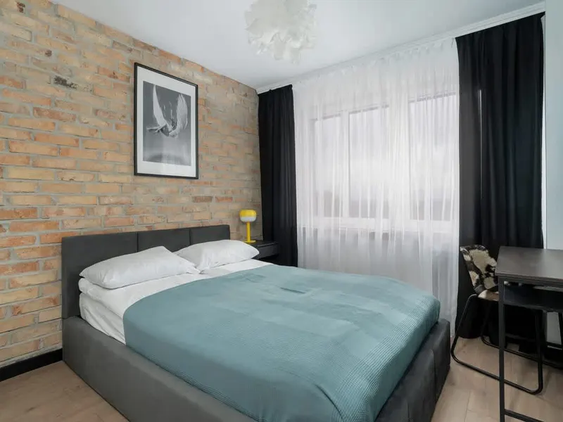 Stilvolles Apartment in der Nähe des Flusses | Arbeitsplatz – Foto 2