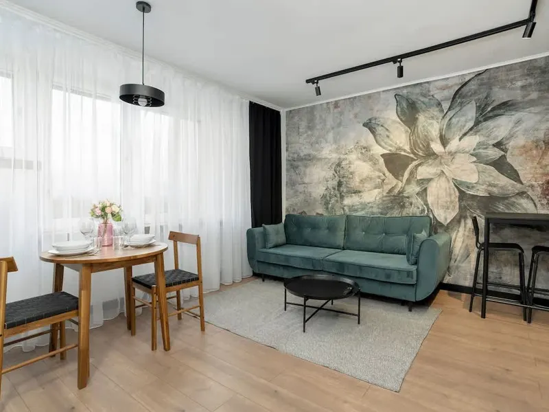 Stilvolles Apartment in der Nähe des Flusses | Arbeitsplatz – Foto 1