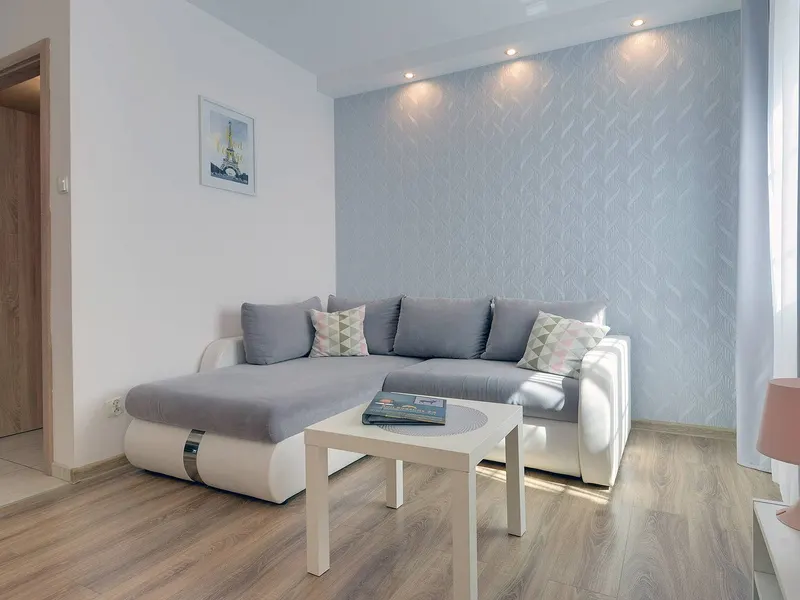 Przestronny Apartament w Szklarskiej Porębie | Balkon i Parking – zdjęcie 1