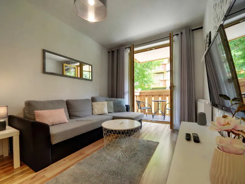 Nowoczesny Apartament z Balkonem | Prywatny Parking – zdjęcie 1