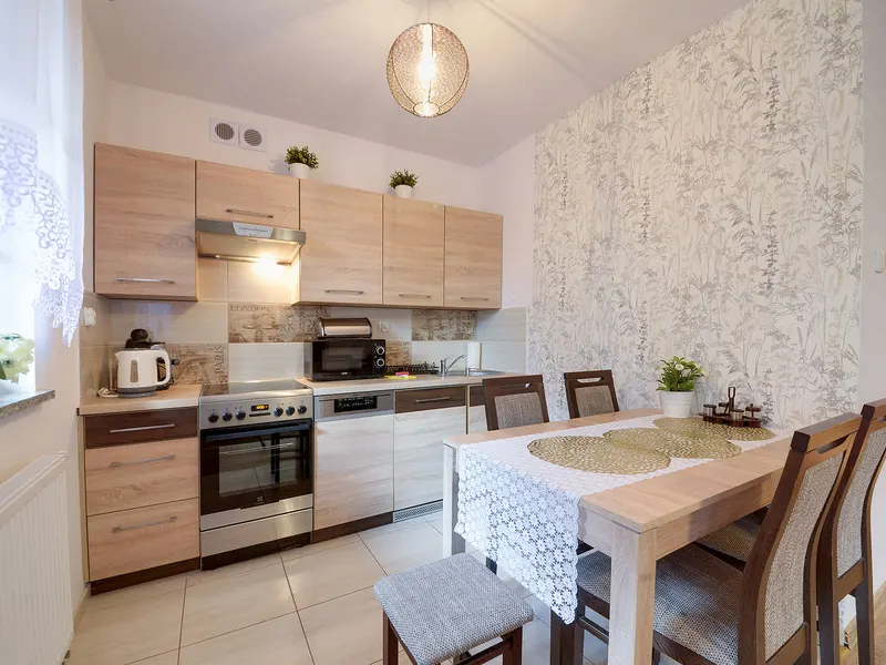 Komfortowy Apartament dla Rodziny | Słoneczny Balkon i Parking – zdjęcie 4