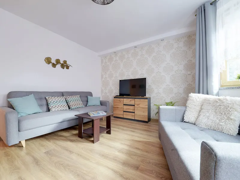 Komfortowy Apartament dla Rodziny | Słoneczny Balkon i Parking – zdjęcie 1