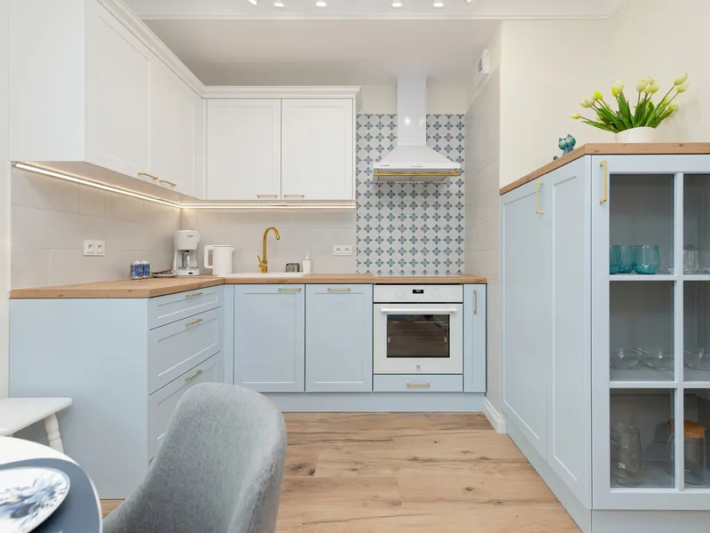 Stylowy Apartament w Kołobrzegu | Balkon i Prywatny Parking – zdjęcie 5