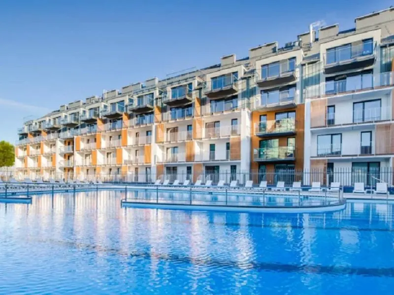 Comfortable Apartment | Pool, Gym and Garden – photo 1