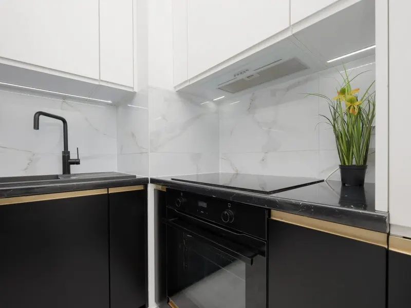 Spacious Apartment | Parking and Workspace – photo 4