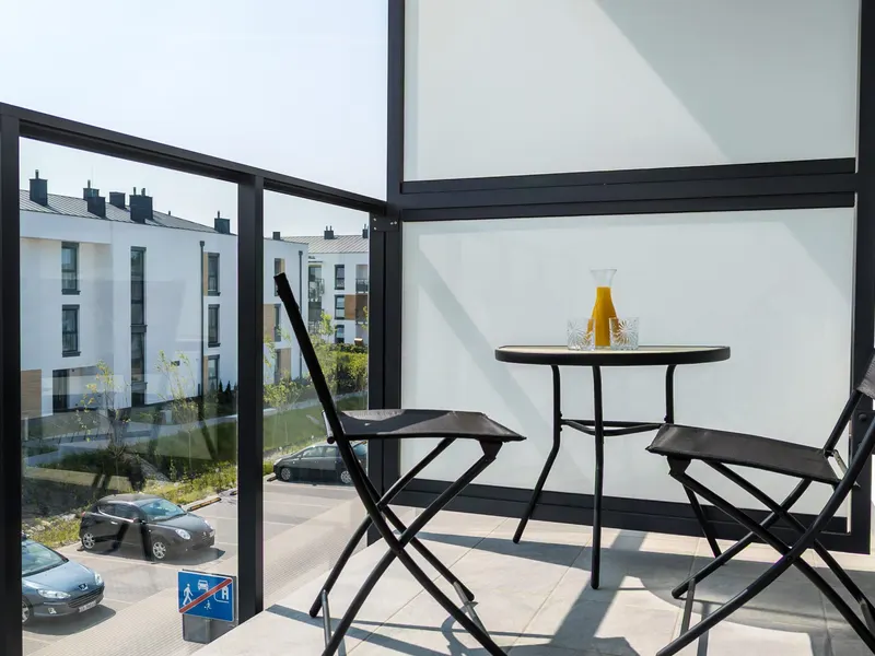 Elegant Apartment in Gdynia | Balcony and Private Parking – photo 3