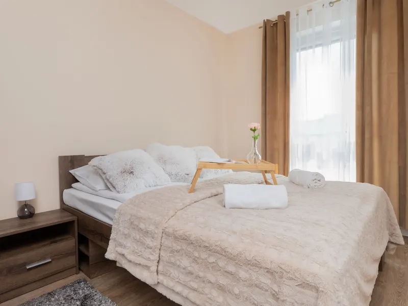Elegant Apartment in Gdynia | Balcony and Private Parking – photo 2
