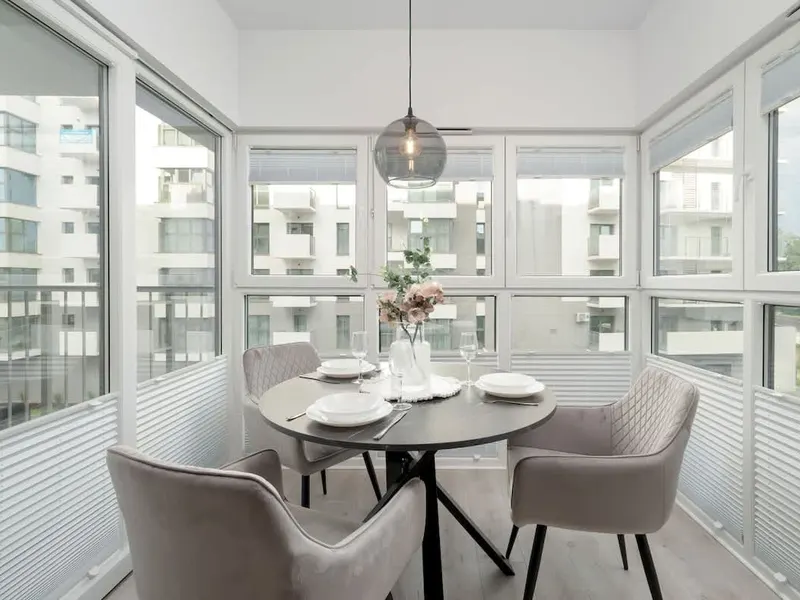 Nowoczesny Apartament z Balkonem | Blisko Parku – zdjęcie 2