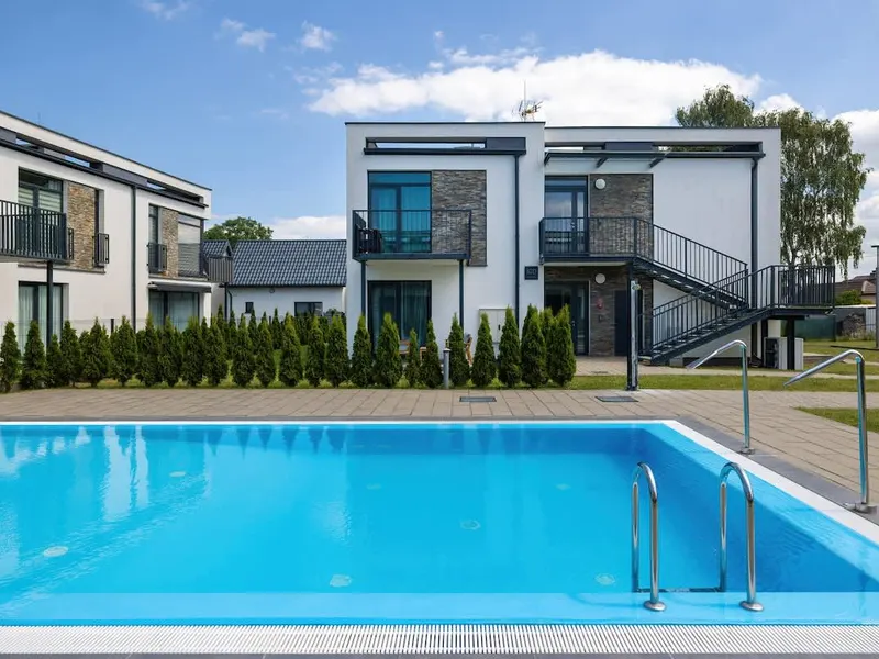Stilvolle Wohnung in Łukęcin | Pool, Terrasse, Parkplatz – Foto 4