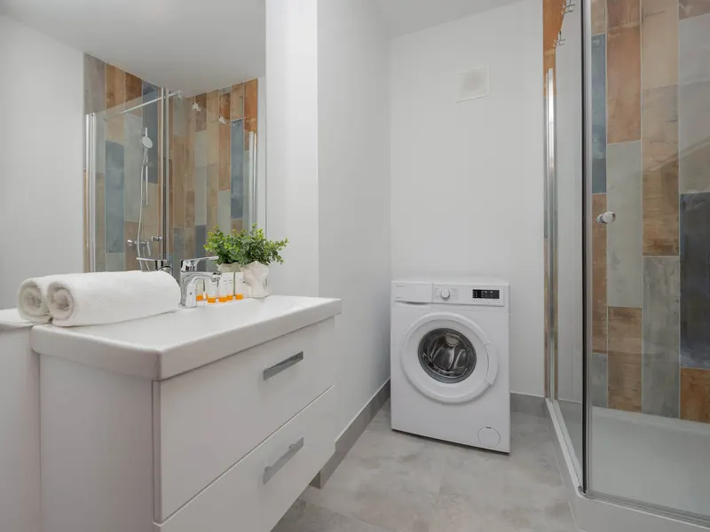 Klimatyczny Apartament na Bielanach | Parking i Miejsce do Pracy – zdjęcie 5