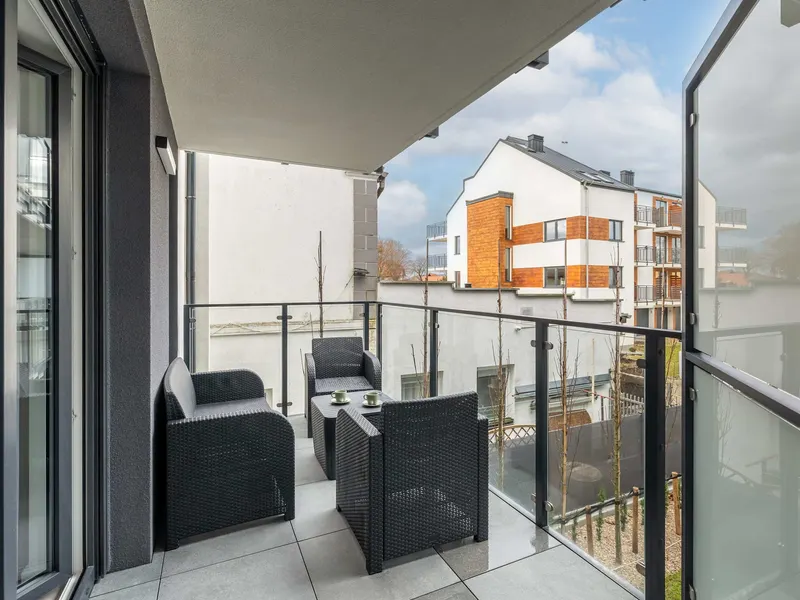 Jasny Apartament | Blisko Plaży, Balkon, Parking – zdjęcie 5