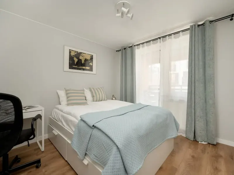 Przytulny Apartament | 2 Balkony | Miejsce do Pracy – zdjęcie 2