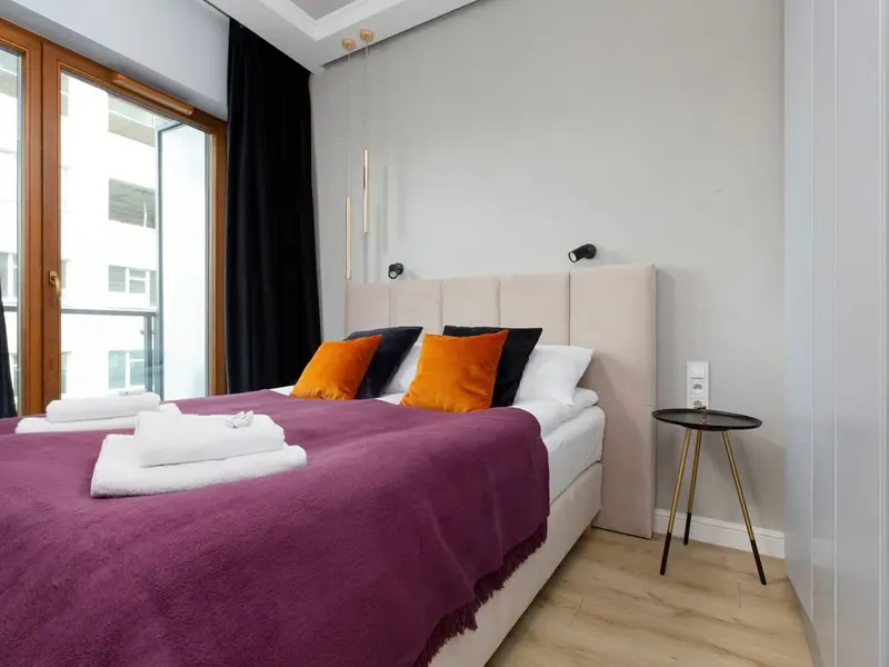 Stylish Apartment in the Center of Warsaw | Balcony – photo 2