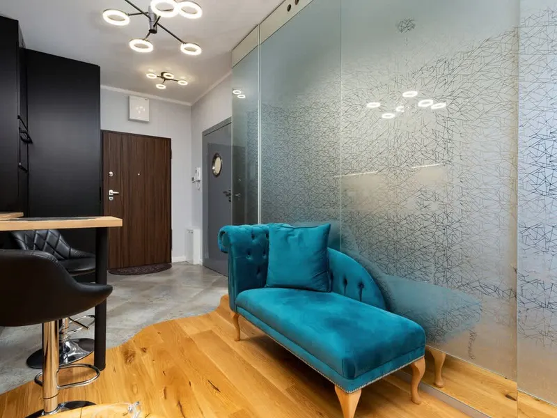 Modernes Studio im Zentrum | Balkon | Nähe zu Sehenswürdigkeiten – Foto 3