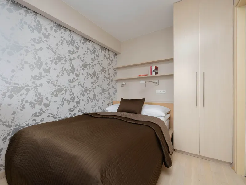 Stylish Apartment in the Center | Workspace – photo 2