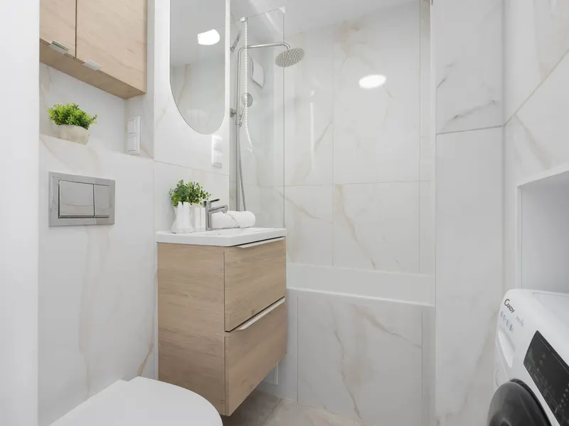 Funktionale Wohnung im Zentrum | Arbeitsplatz | Smart TV – Foto 4