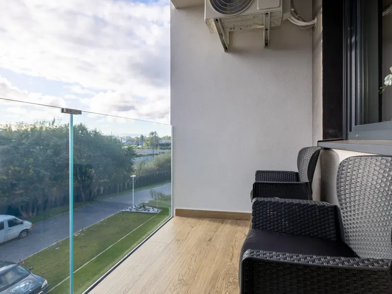 Stilvolles Apartment | Balkon, Parkplatz – Foto 3