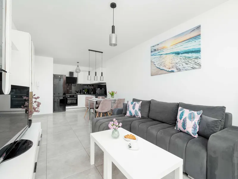 Stylowy Apartament | Balkon i Parking – zdjęcie 1