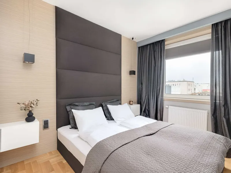 Przestronny Apartament | 2 Sypialnie w Centrum Świnoujścia – zdjęcie 1