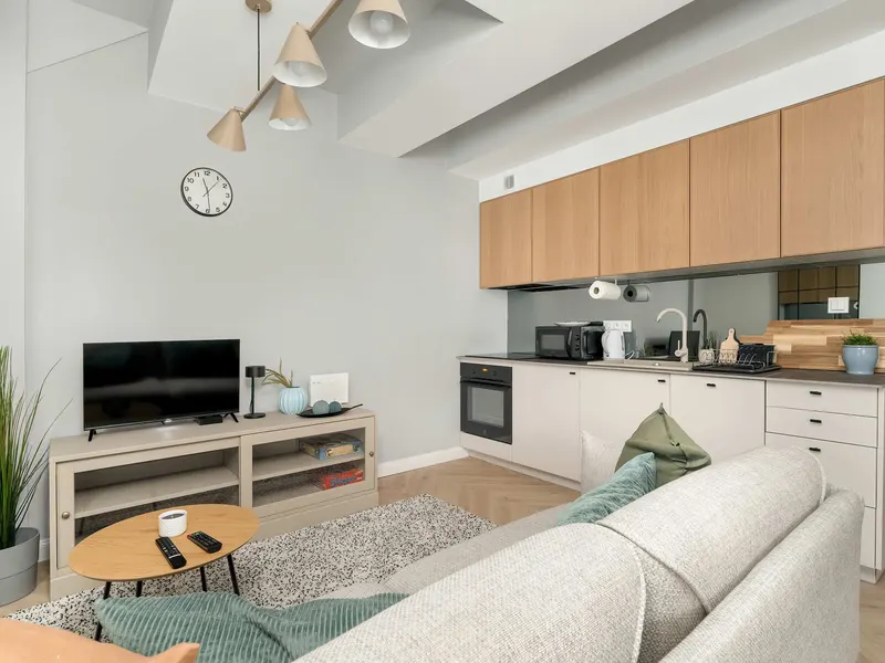 Geräumige Wohnung im Zentrum | Zwei Schlafzimmer | Schreibtisch – Foto 5