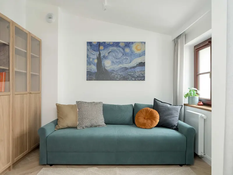 Geräumige Wohnung im Zentrum | Zwei Schlafzimmer | Schreibtisch – Foto 3