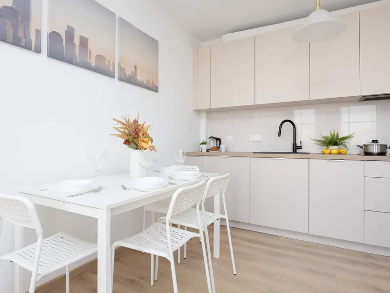 Modern Apartment with Balcony | Workspace | Parking – photo 4