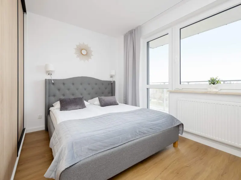 Functional Apartment | Large Balcony and Workspace – photo 2