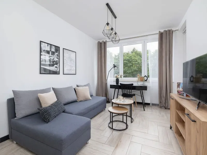 Stylowy Apartament z Balkonem | 2 Sypialnie | Parking – zdjęcie 1