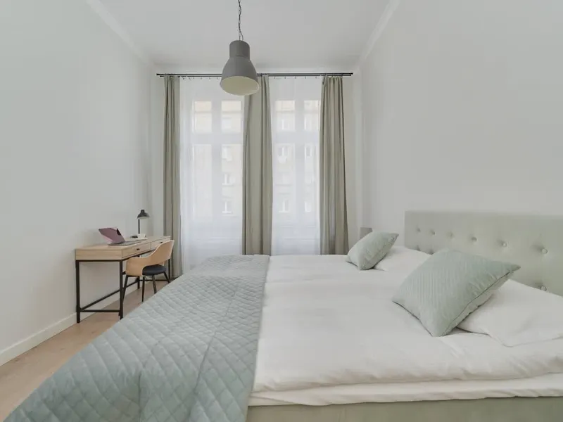 Stylowy Apartament w Kamienicy | Blisko Dworca Głównego – zdjęcie 2