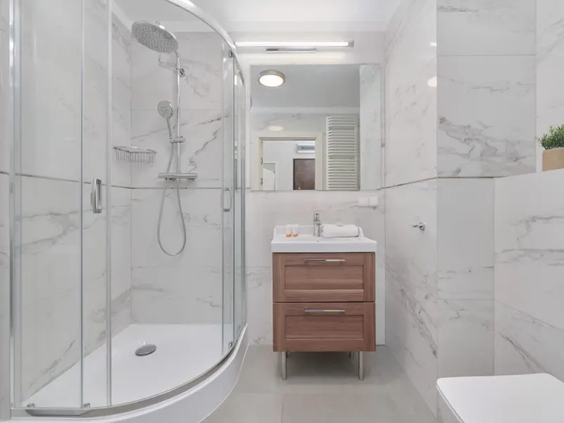 Stylowy Apartament w Kamienicy | Blisko Dworca Głównego – zdjęcie 3