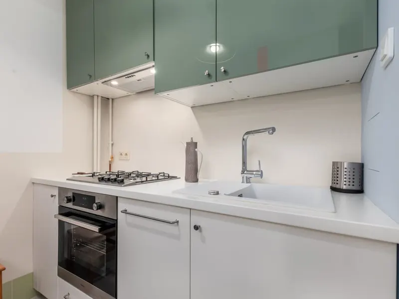 Stylish Apartment in the Center | Balcony and Bathtub – photo 4