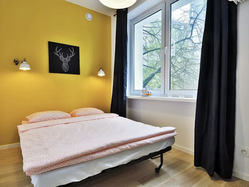 Pastellfarbene Wohnung im Zentrum | Balkon | Nähe zur Metro – Foto 2