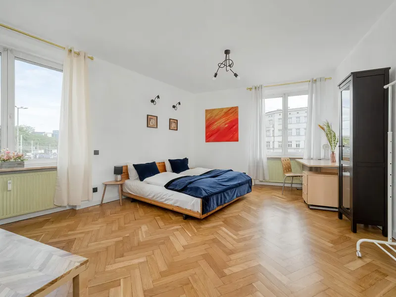 Przestronny Apartament przy pl. Legionów | Miejsce do Pracy – zdjęcie 5
