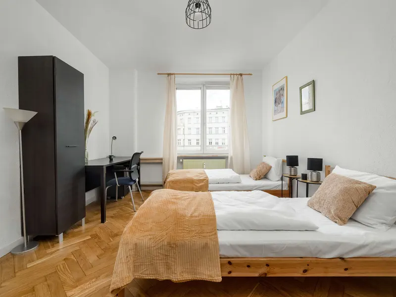 Przestronny Apartament przy pl. Legionów | Miejsce do Pracy – zdjęcie 2