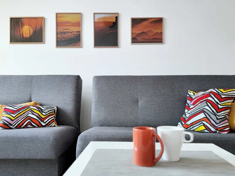 Jasny Apartament z Balkonem | Miejsce do Pracy – zdjęcie 5