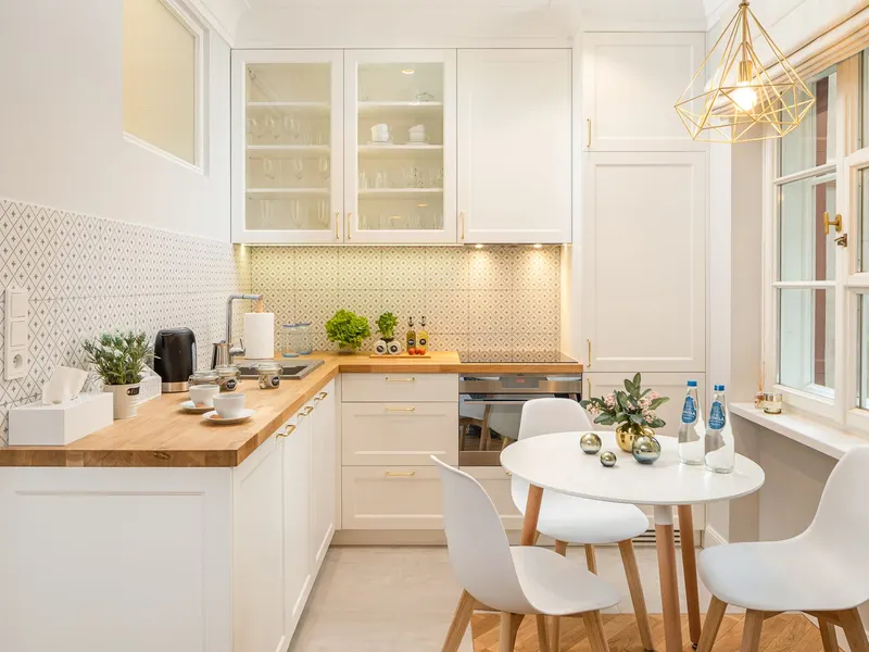 Jasny apartament na Starówce | Widok na Zamek Królewski – zdjęcie 3